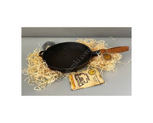 Сковорода чавунна Maysternya 26*4см з дерев'яною ручкою зі скляною кришкою T303С3Ук