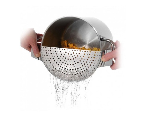 Друшляк з кольоровими ручками 4л. /041307