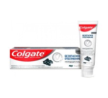 Зубна паста Colgate 75мл безпечне відбілювання природне вугілля