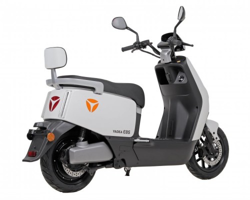 Електроскутер YADEA E8S (white) 2кВт швидкість 50 км/год пробіг до 110 км. Електроскутер YADEA E8S (white) 2кВт швидкість 50 км/год пробіг до 110 км.